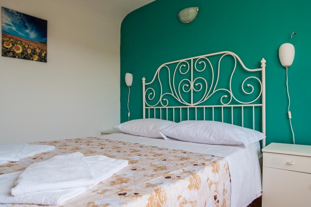 Otello Rooms Катания Экстерьер фото