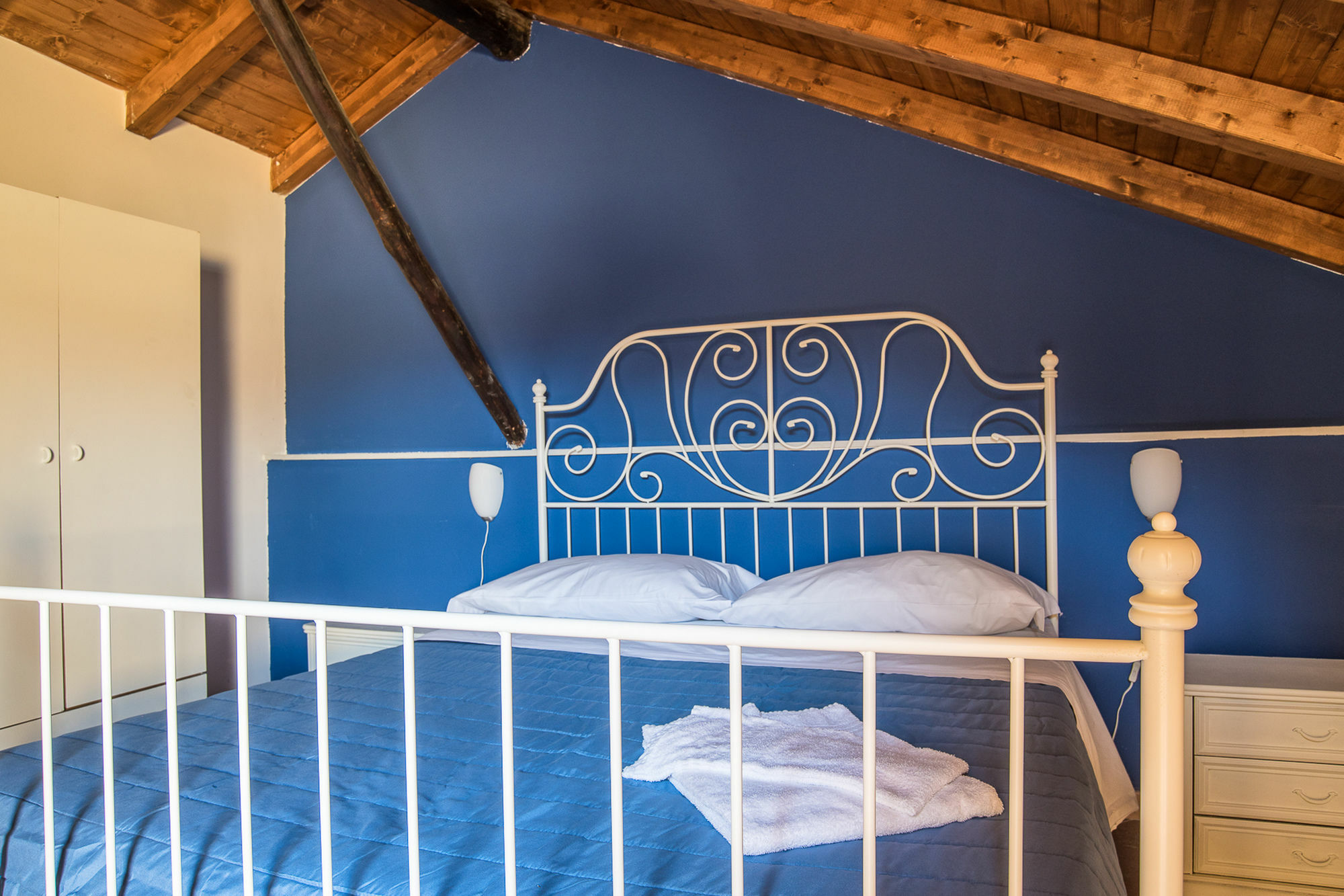 Otello Rooms Катания Экстерьер фото